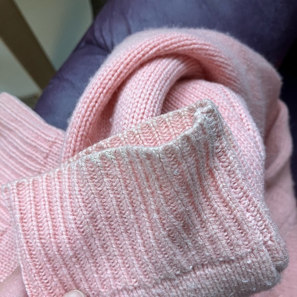 Two 100% cashmere sweaters for $20! In good pre-worn condition. - Picture 8 of 8